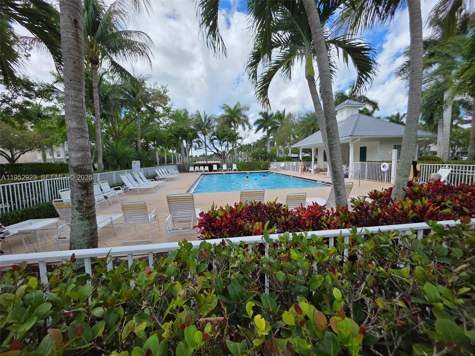 MALLORY CREEK AT ABACOA 1 - Residential