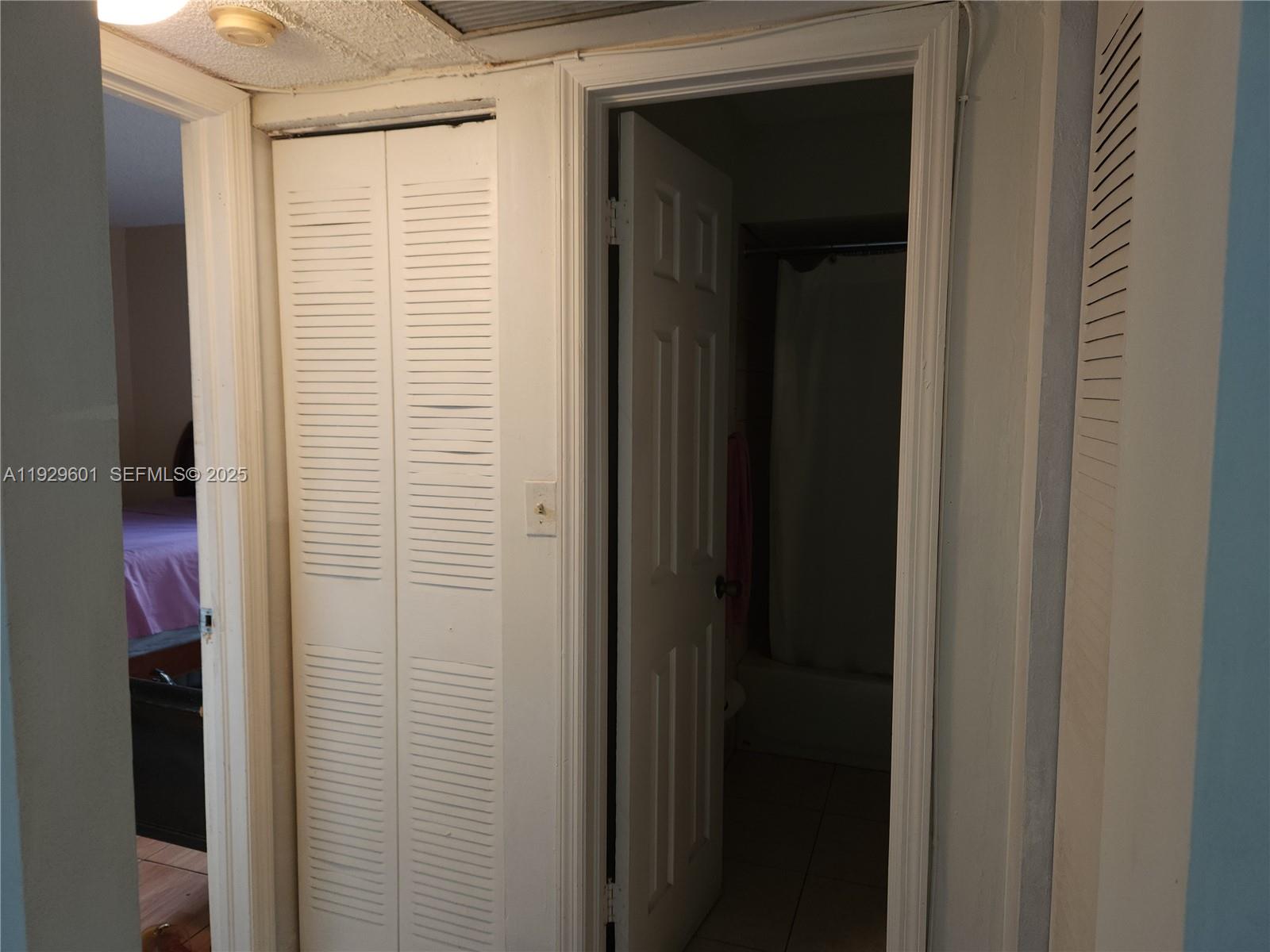 MONTEREY VILLAGE-TWO COND - Residential