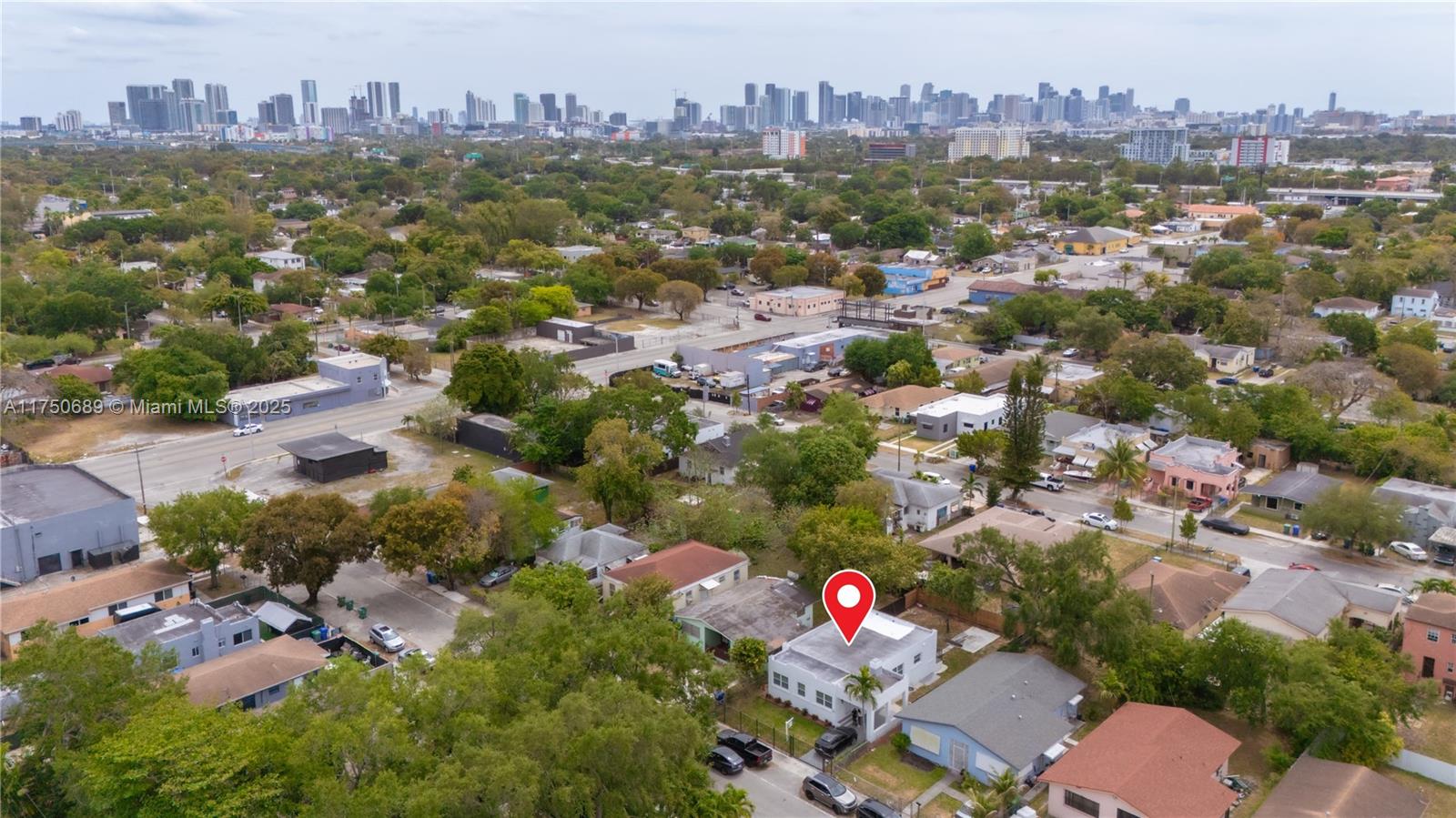 17TH AVE MANOR - Residential