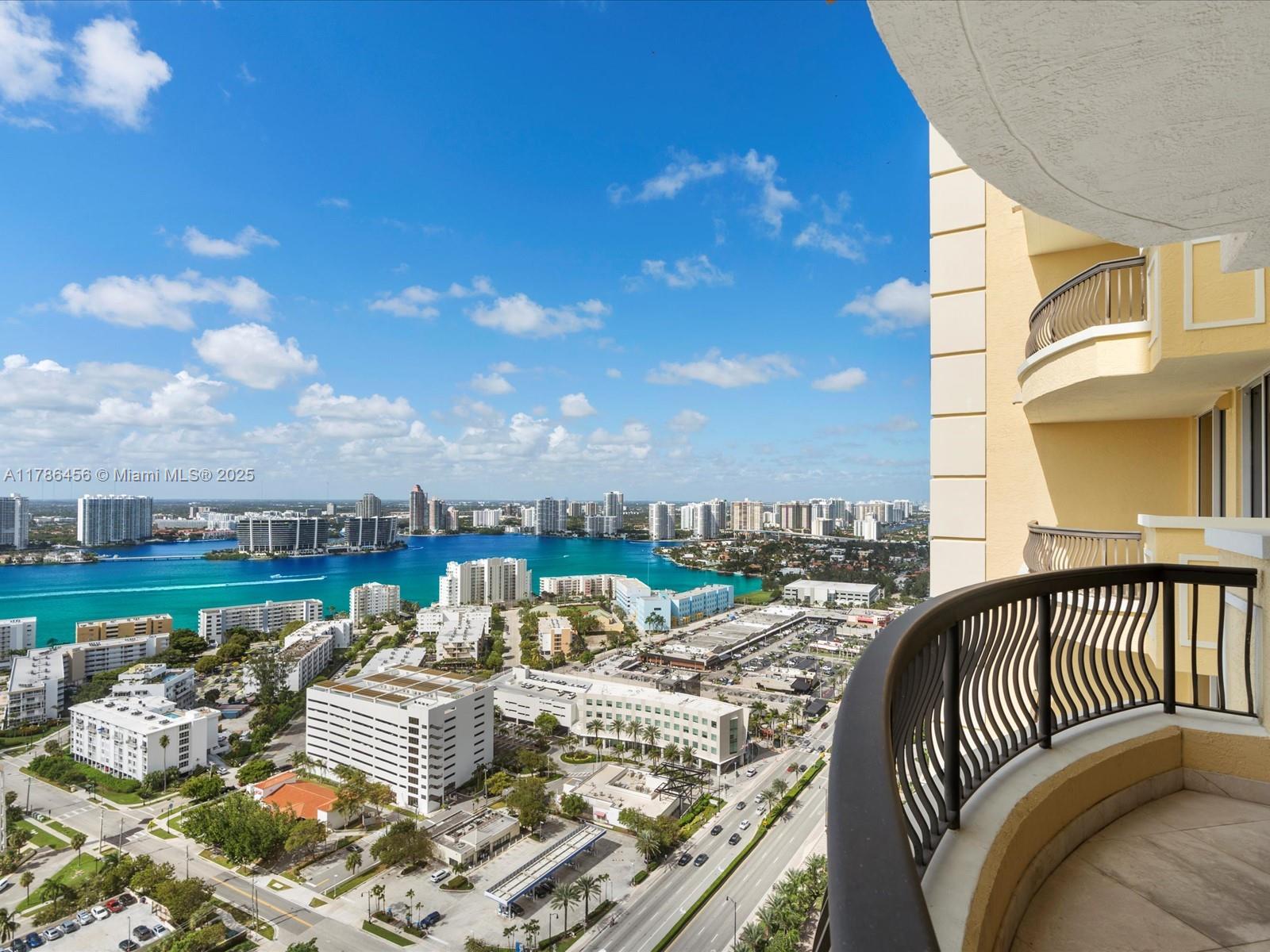 ACQUALINA OCEAN RESIDENCE - Residential