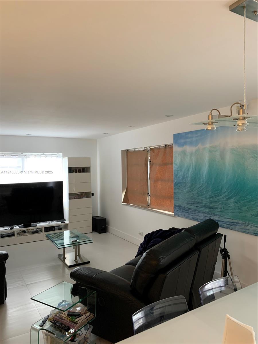 WESTCHESTER ARMS CO-OP - Residential