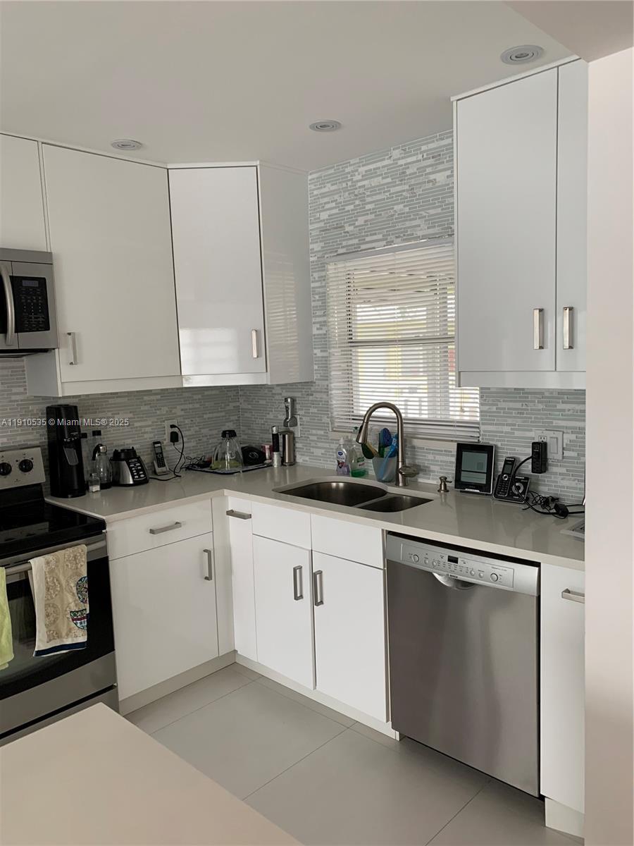 WESTCHESTER ARMS CO-OP - Residential