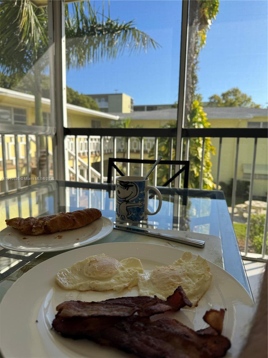 WESTCHESTER ARMS CO-OP - Residential