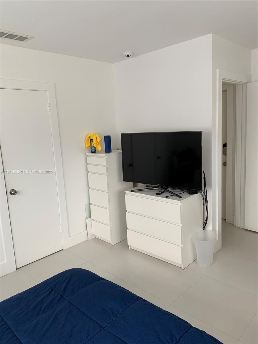 WESTCHESTER ARMS CO-OP - Residential