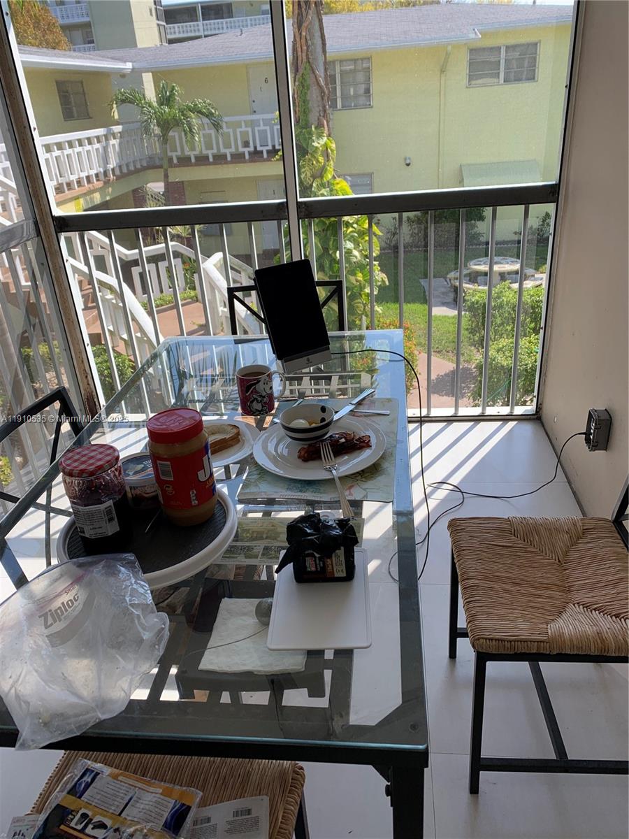 WESTCHESTER ARMS CO-OP - Residential