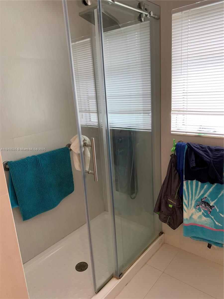 WESTCHESTER ARMS CO-OP - Residential