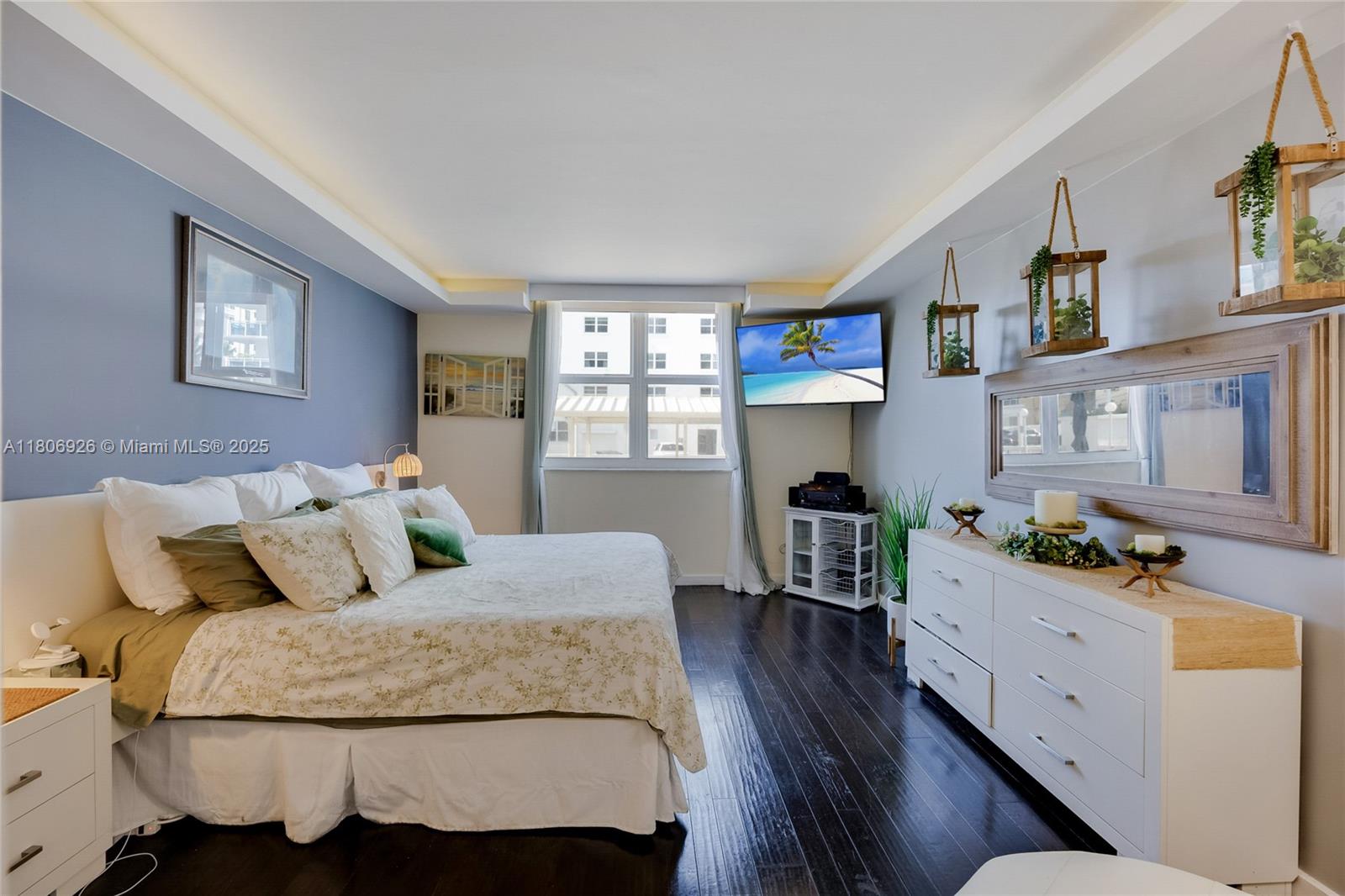 CAMBRIDGE TOWERS CONDO - Residential