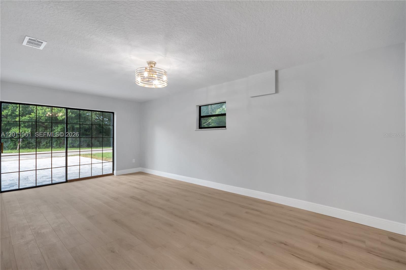 LITTLE LAKE PARK - Residential