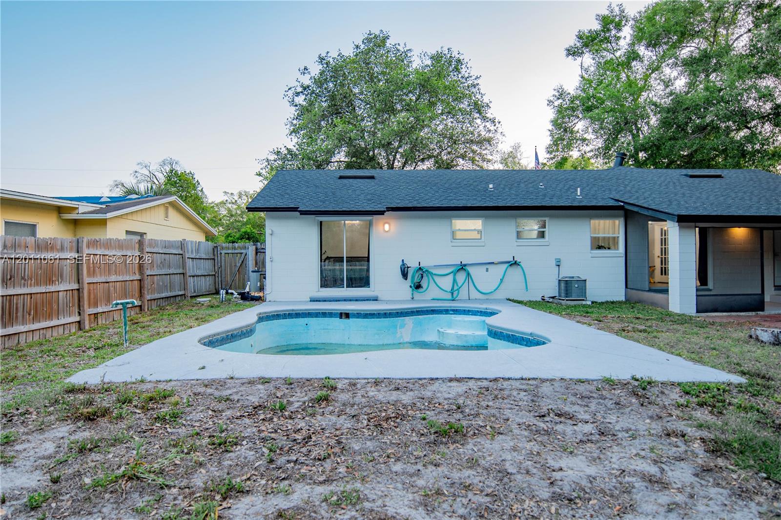 LITTLE LAKE PARK - Residential