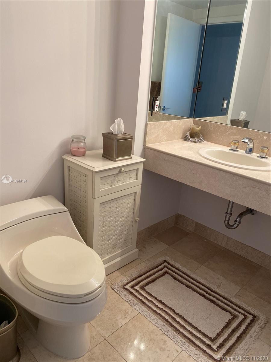 2000 ISL BLVD WILLIAMS IS - Residential