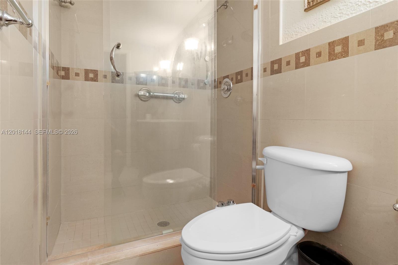 SOVEREIGNS CONDO - Residential