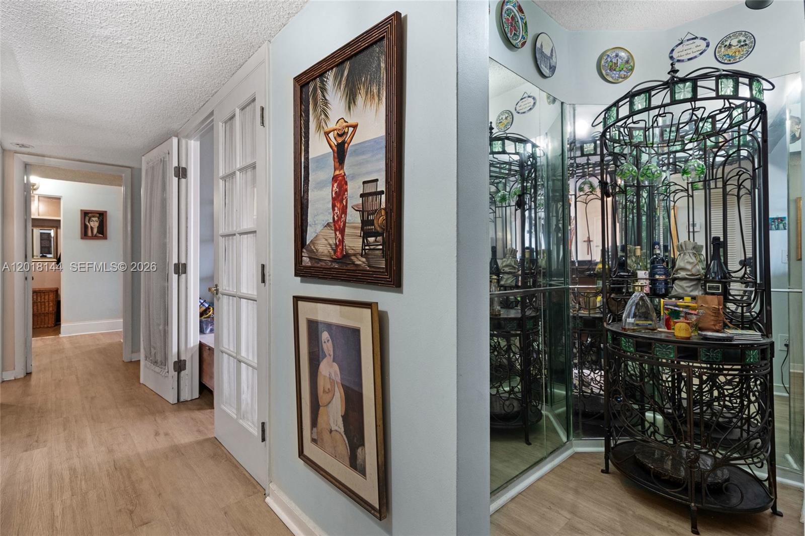 SOVEREIGNS CONDO - Residential