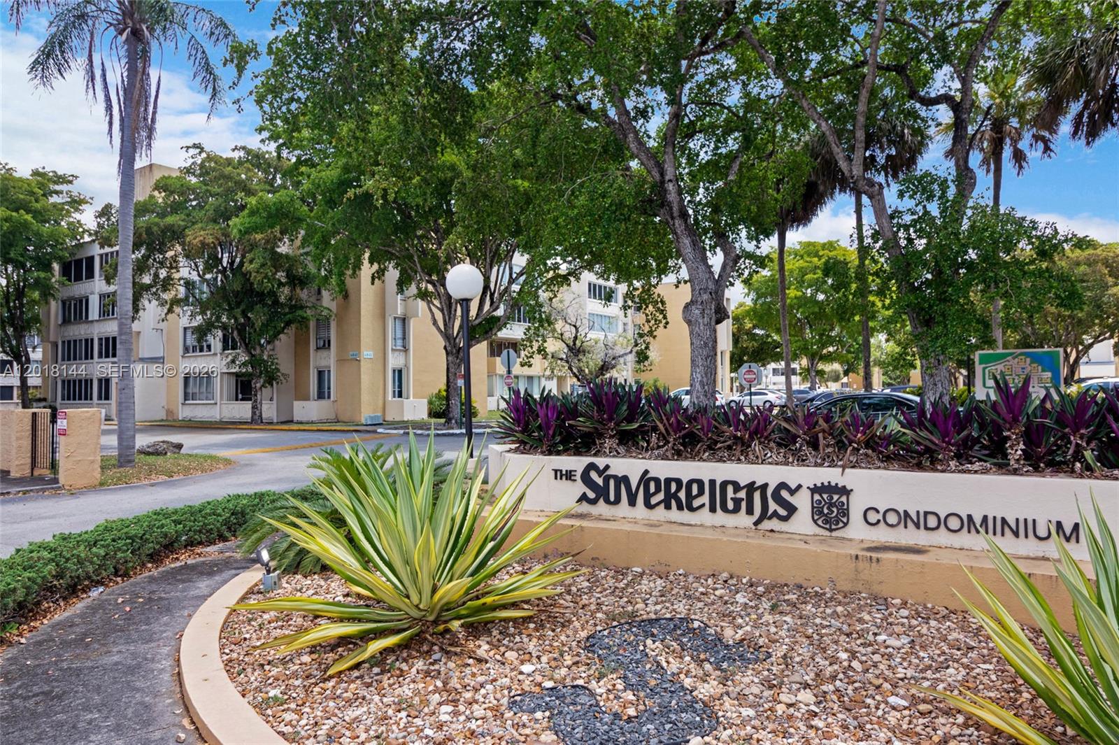 SOVEREIGNS CONDO - Residential