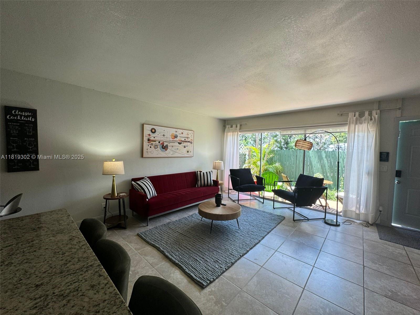 ESTATES OF SOUTH PALM BEA - Residential Lease