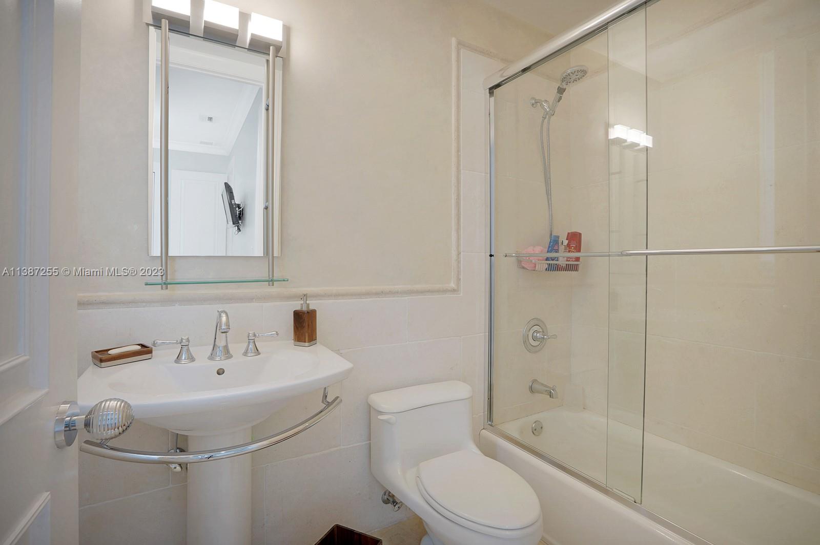 CANEROS FOREST - Residential