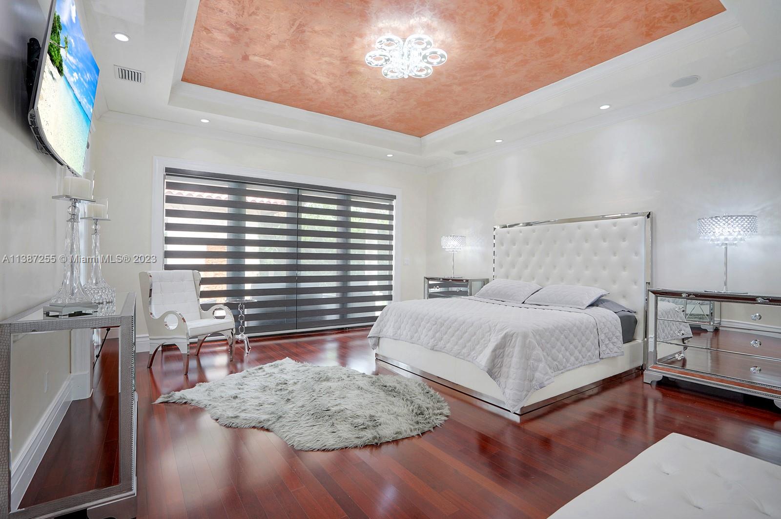 CANEROS FOREST - Residential