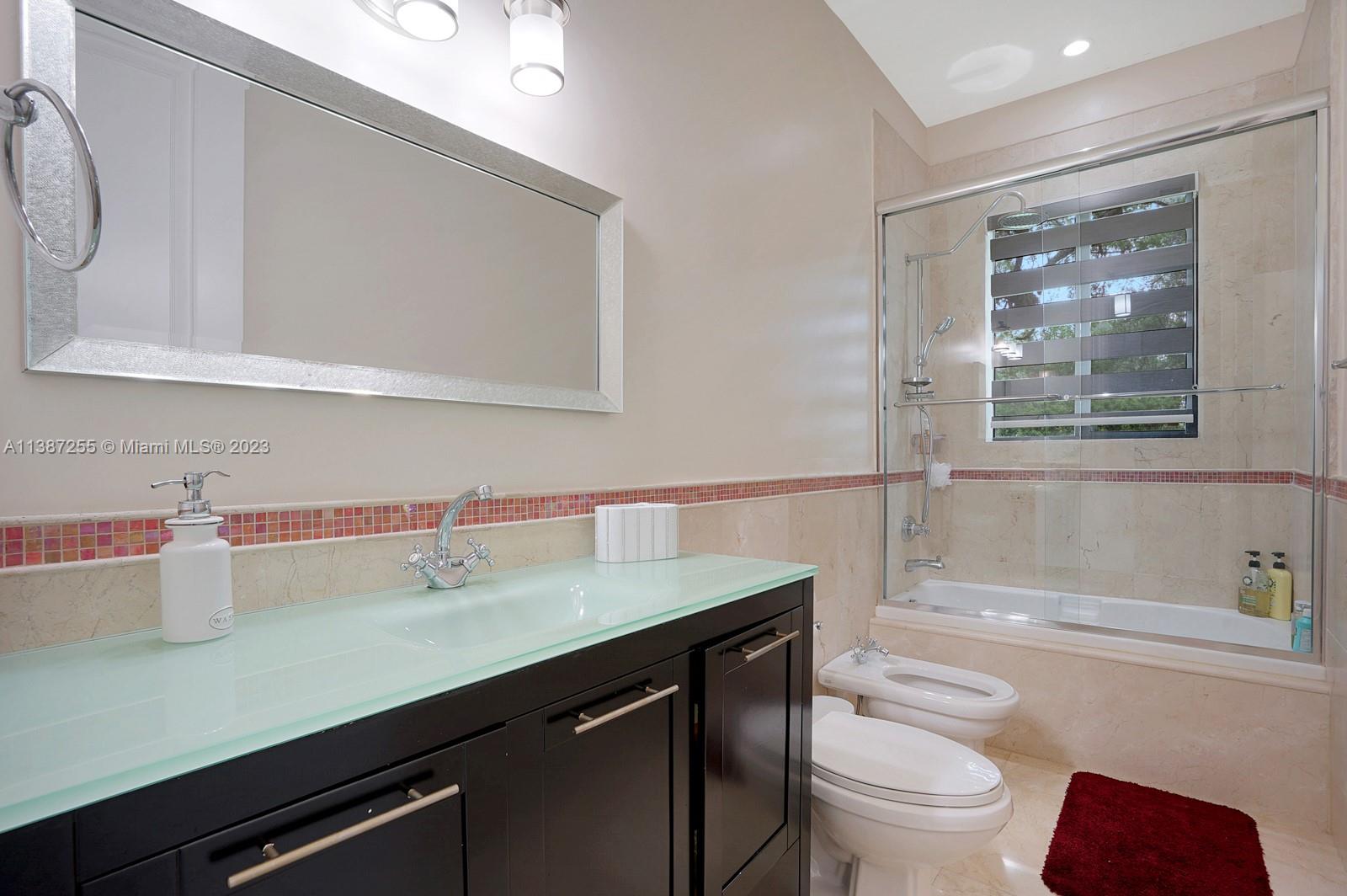 CANEROS FOREST - Residential