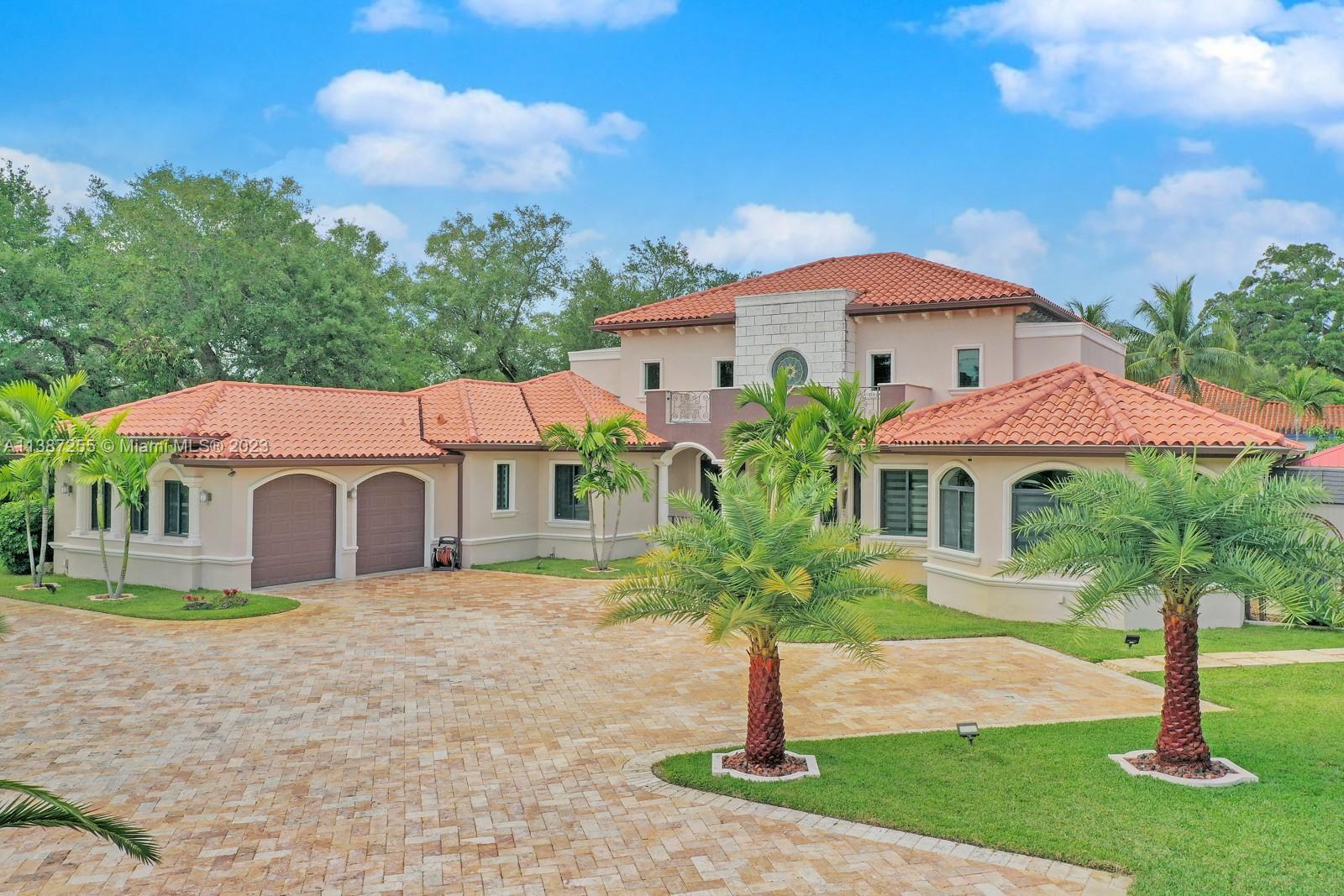 CANEROS FOREST - Residential