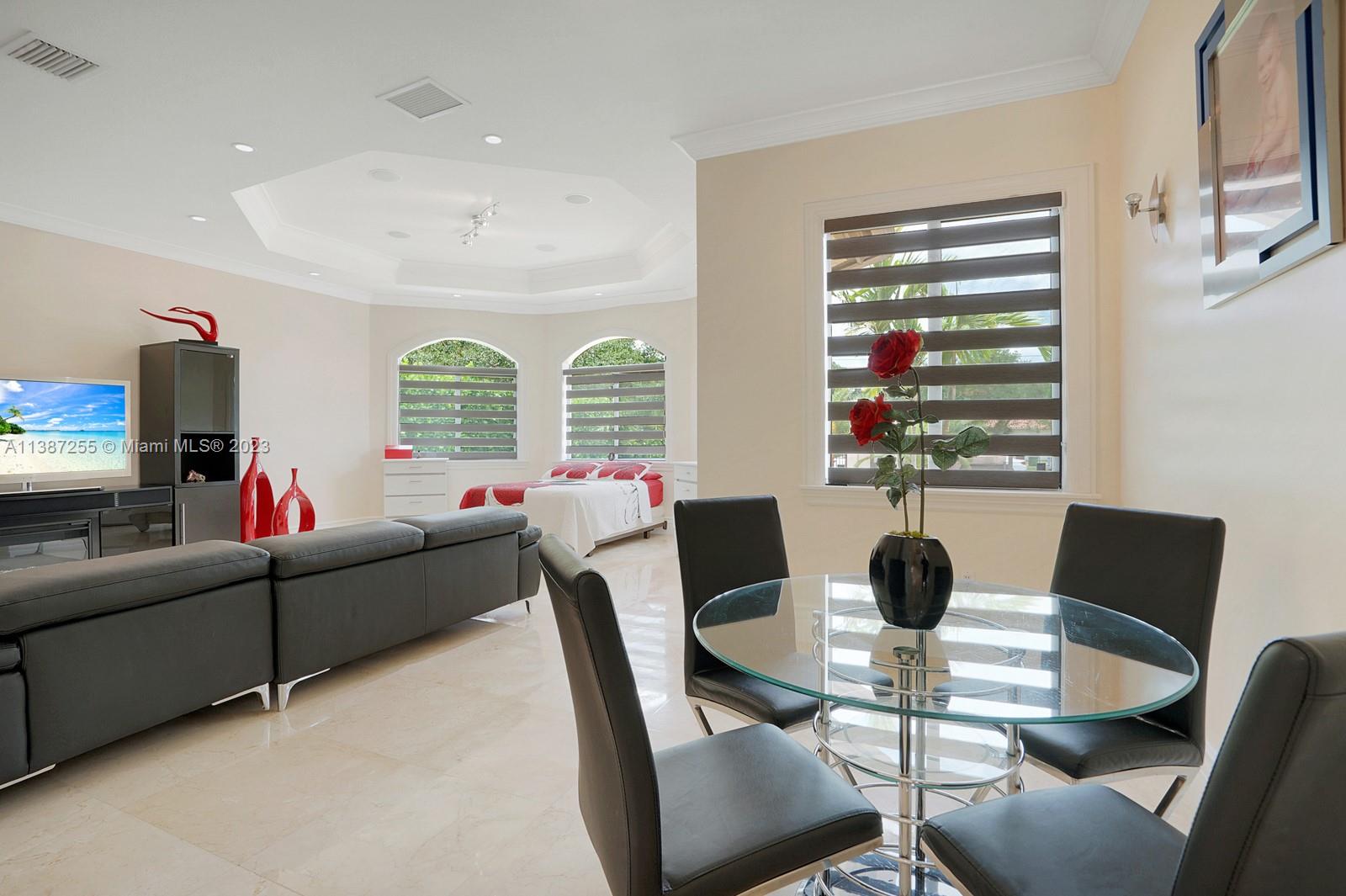 CANEROS FOREST - Residential