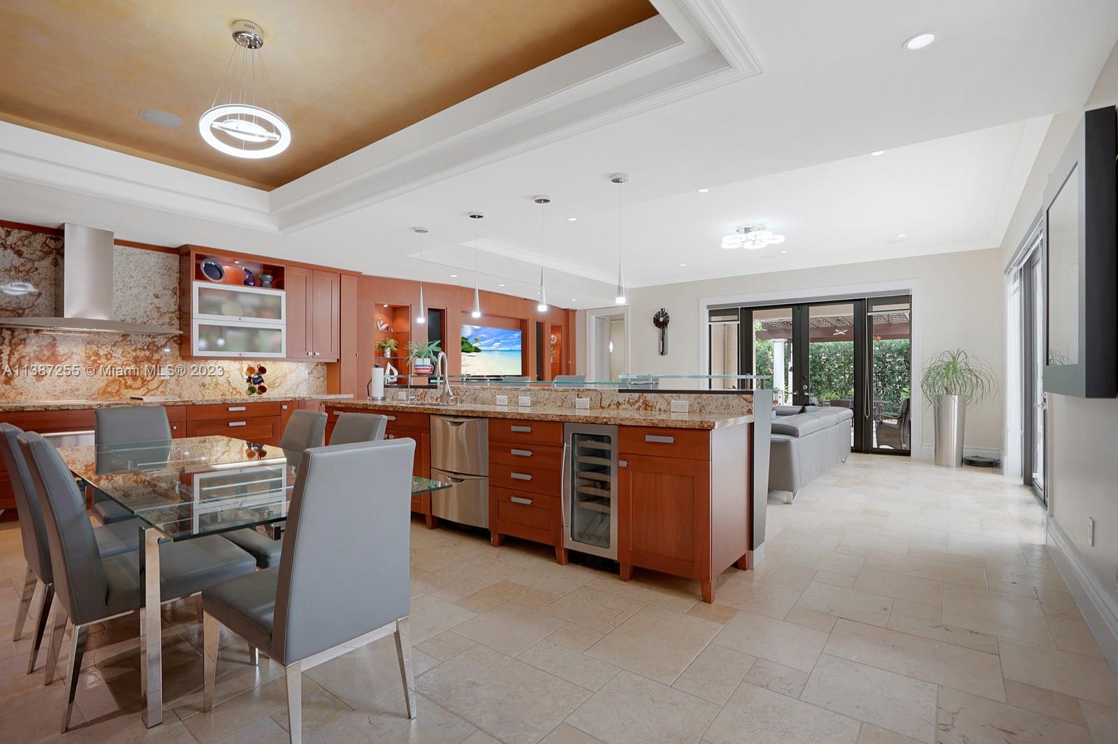 CANEROS FOREST - Residential