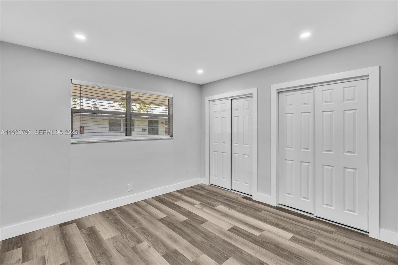 AVONDALE - Residential Lease