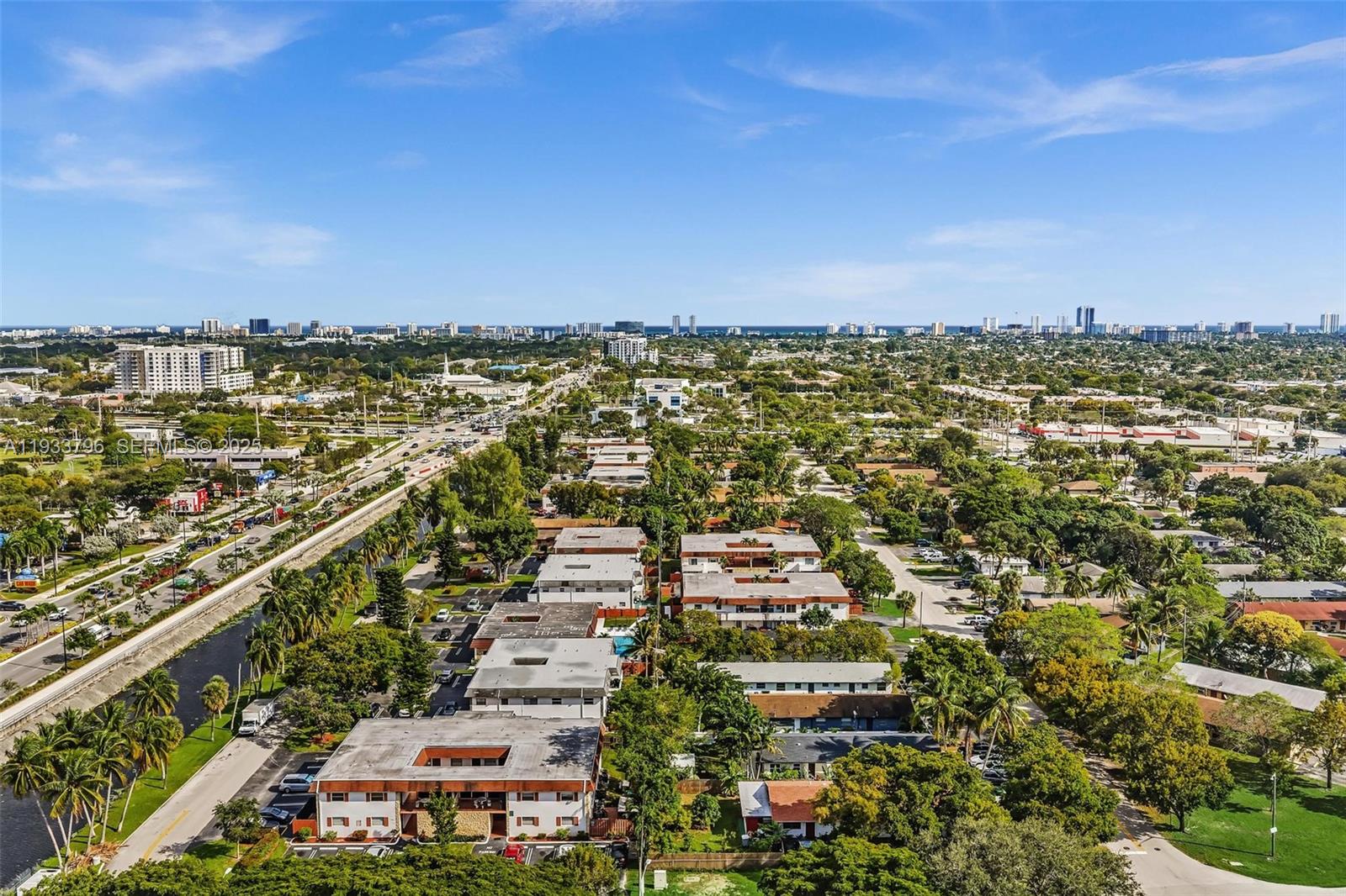 AVONDALE - Residential Lease