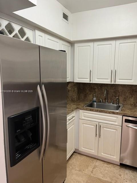 PARKVIEW POINT CONDO - Residential Lease