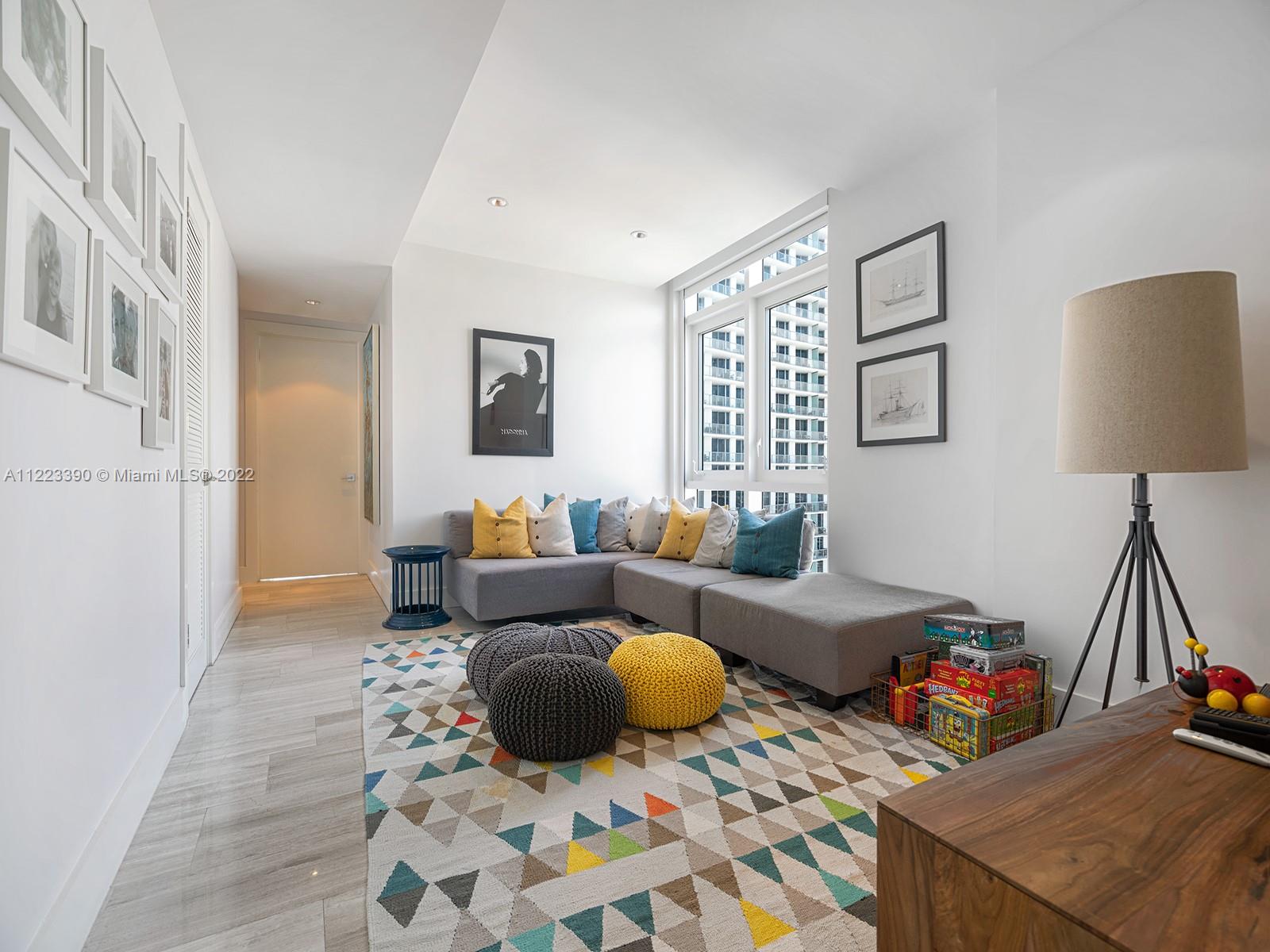 APOGEE BEACH CONDOMINIUM - Residential