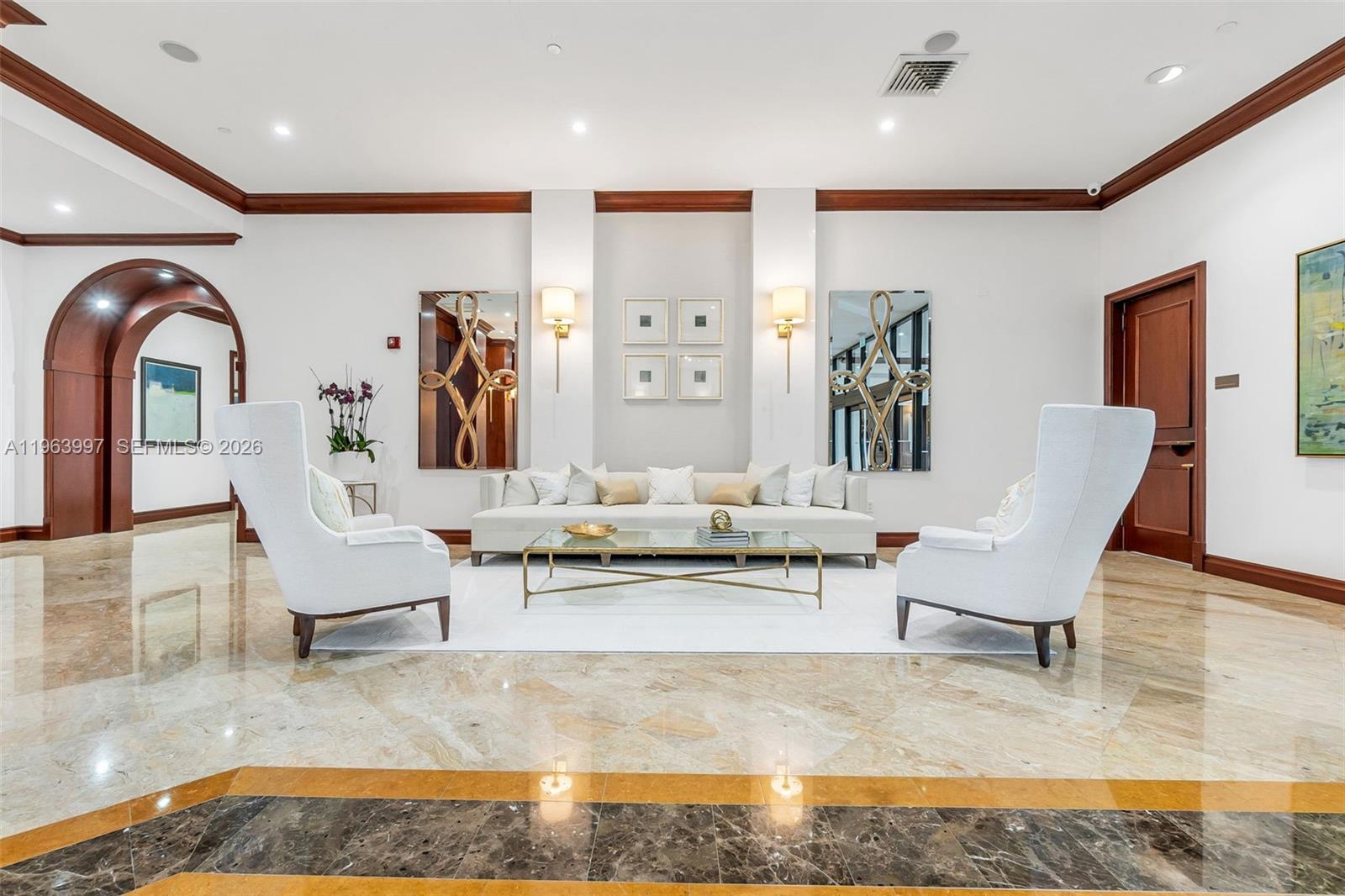 LAMBIANCE BEACH CONDO - Residential