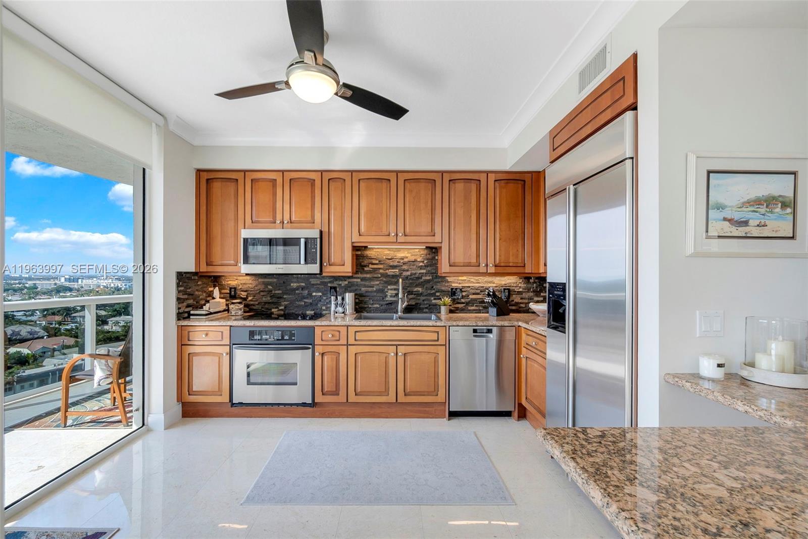 LAMBIANCE BEACH CONDO - Residential