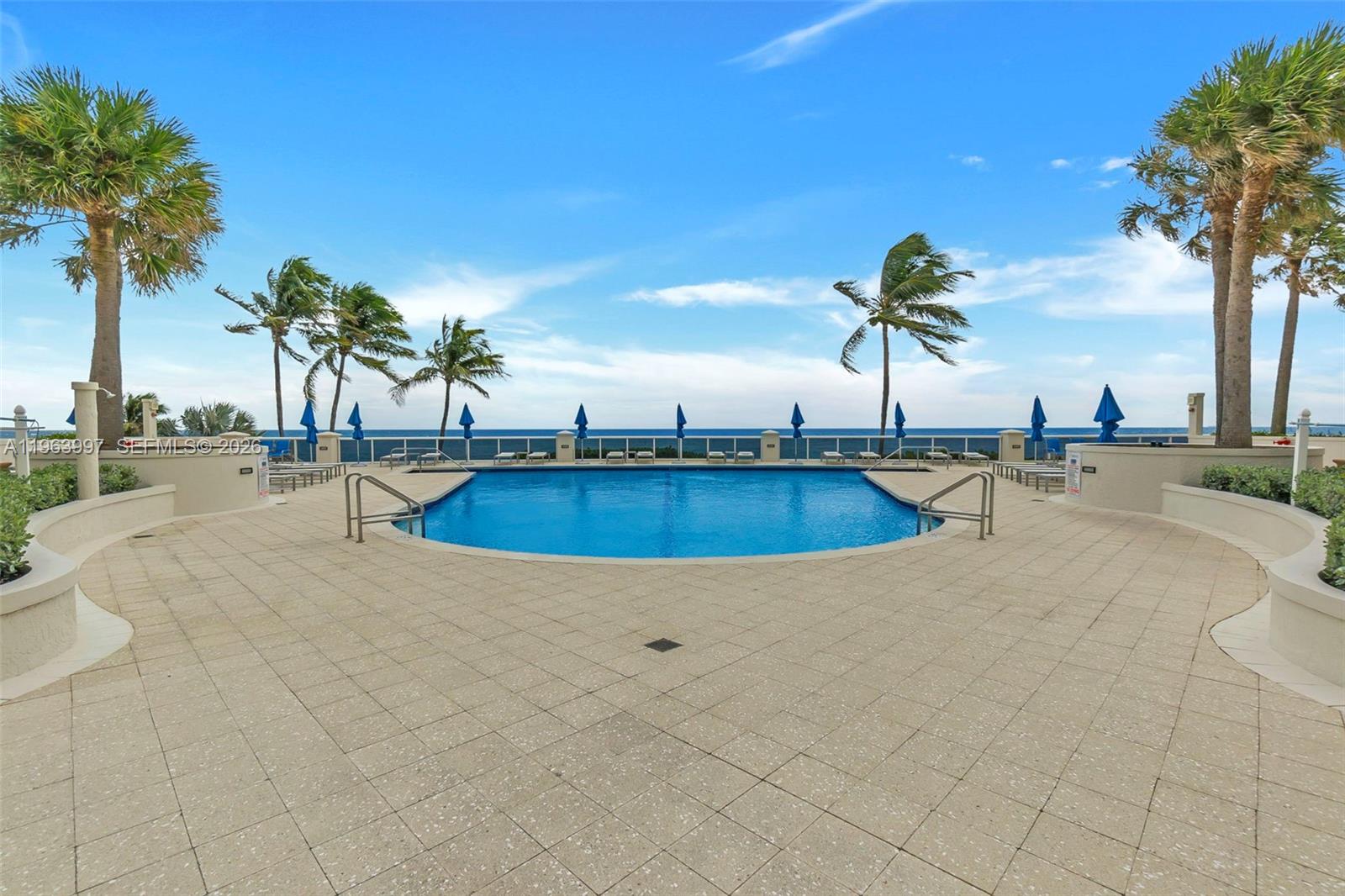 LAMBIANCE BEACH CONDO - Residential
