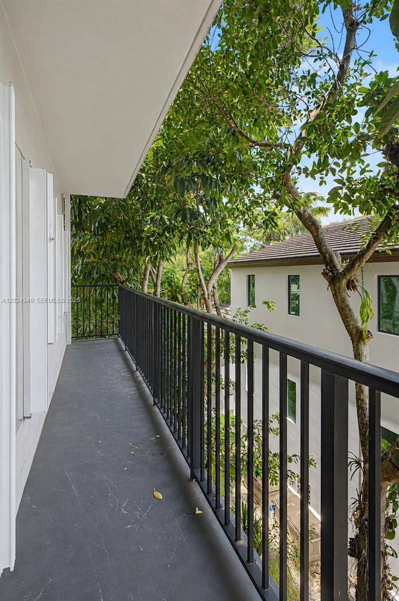 ADMIRAL FARRAGUT CONDO - Residential