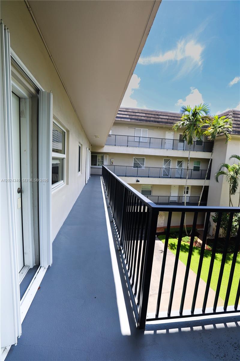 ADMIRAL FARRAGUT CONDO - Residential