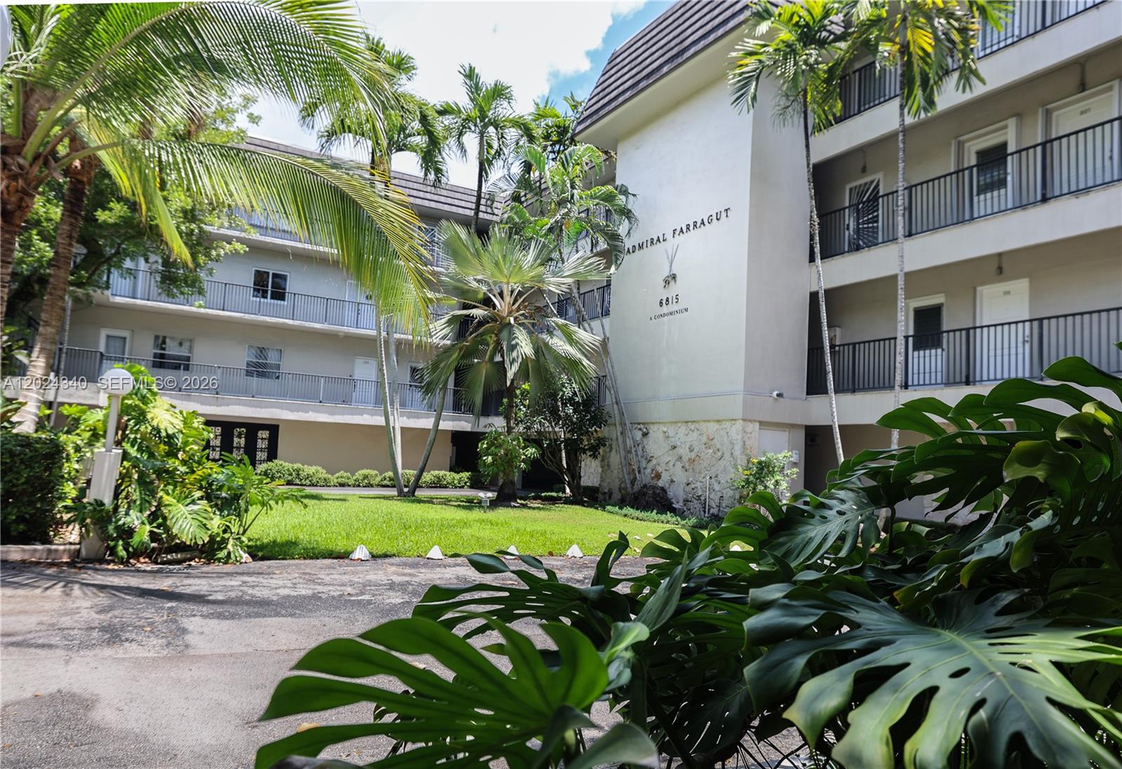 ADMIRAL FARRAGUT CONDO - Residential