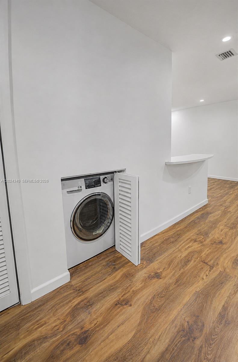 ADMIRAL FARRAGUT CONDO - Residential