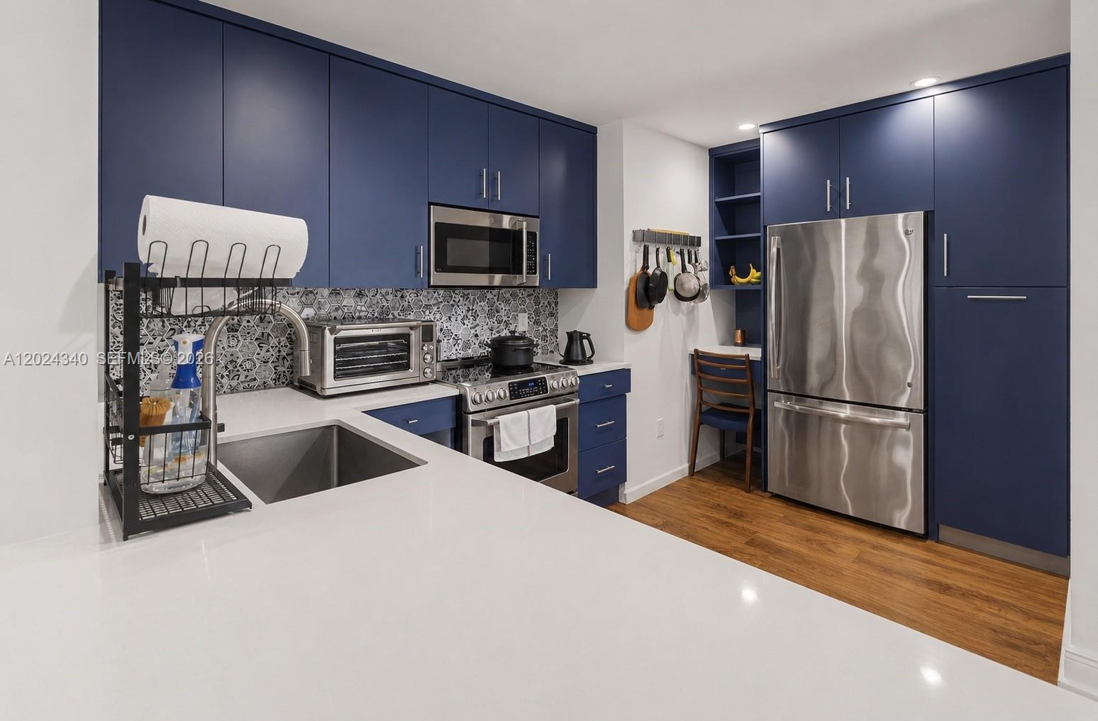 ADMIRAL FARRAGUT CONDO - Residential