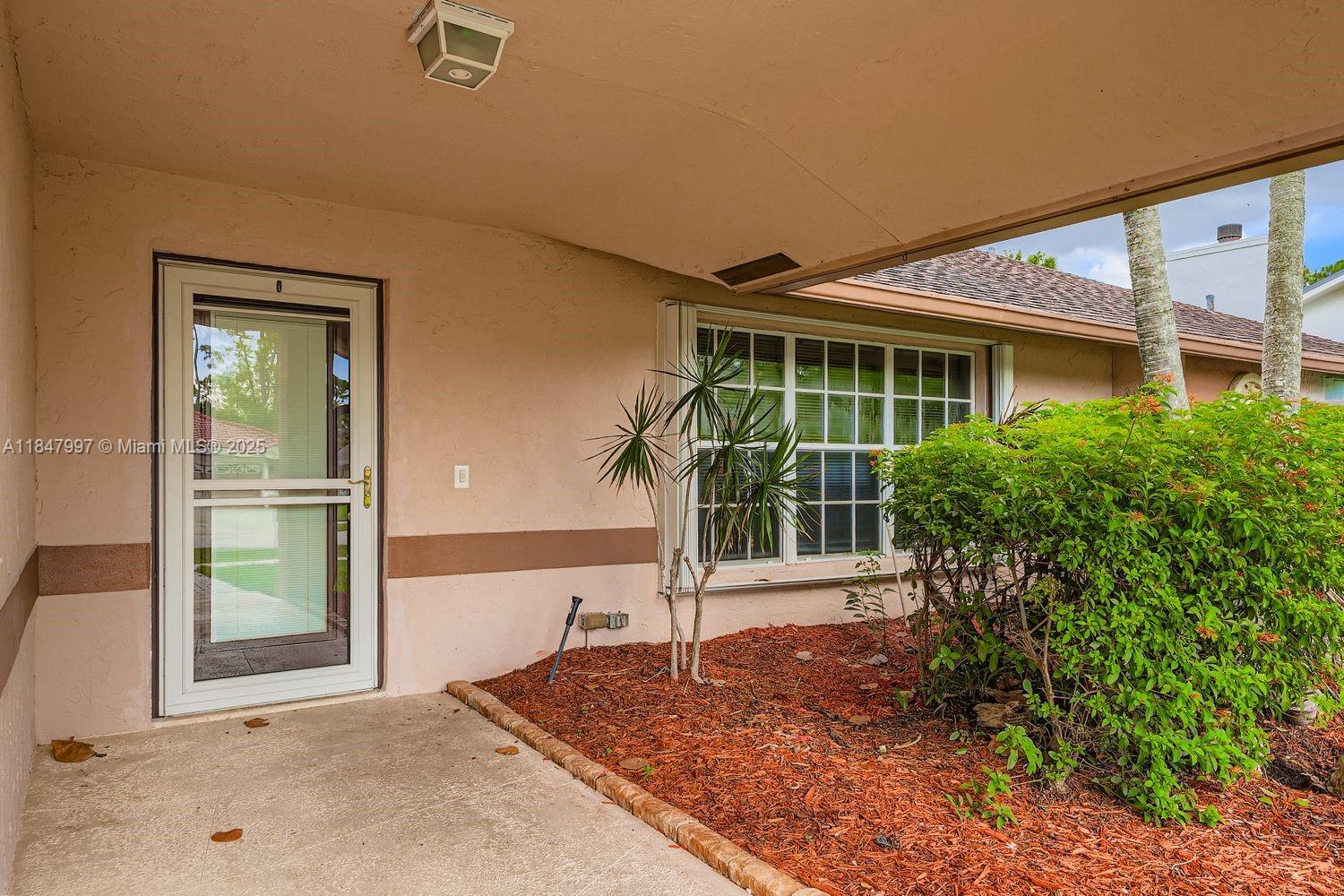 836 Blueberry Dr