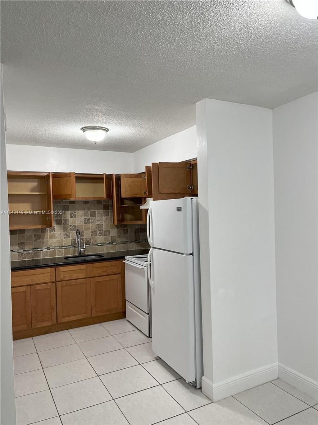 Photo of 1916 SW 11th St #31, Fort Lauderdale, FL 33312 (MLS # A11543110)
