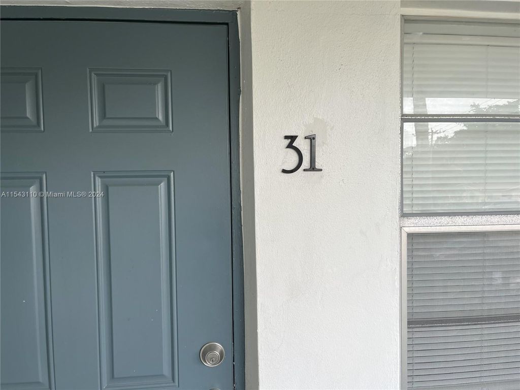 Photo of 1916 SW 11th St #31, Fort Lauderdale, FL 33312 (MLS # A11543110)