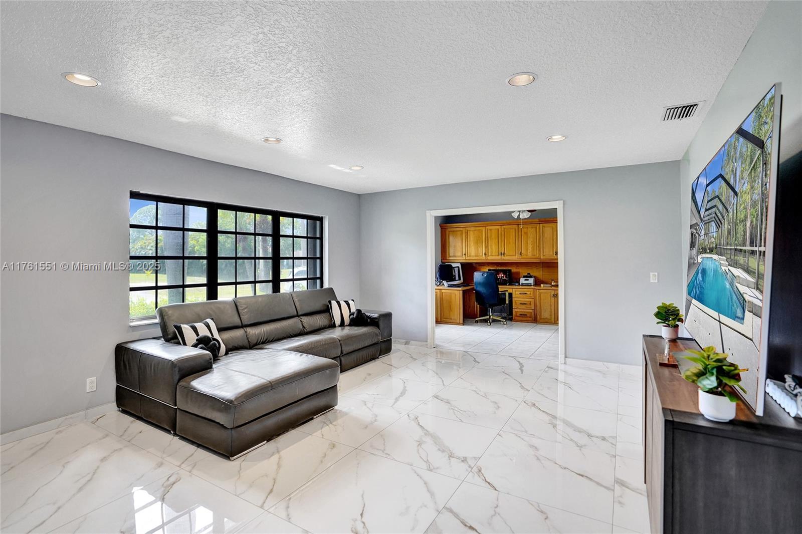 The Acreage - Residential