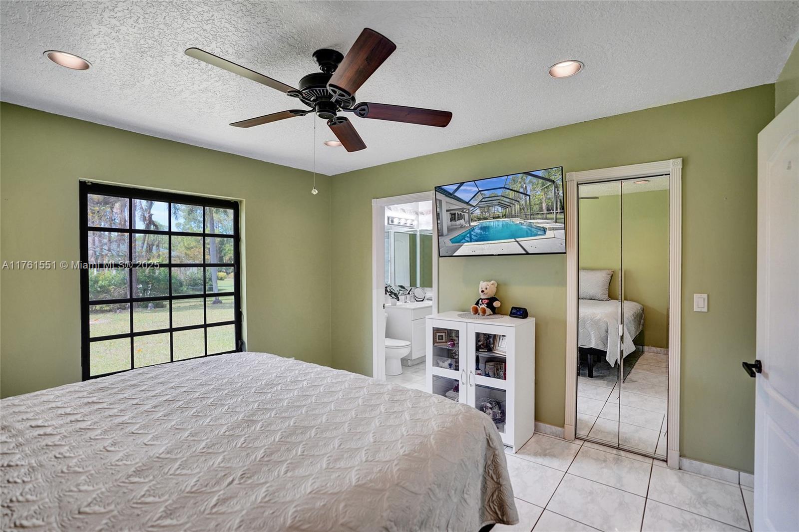 The Acreage - Residential