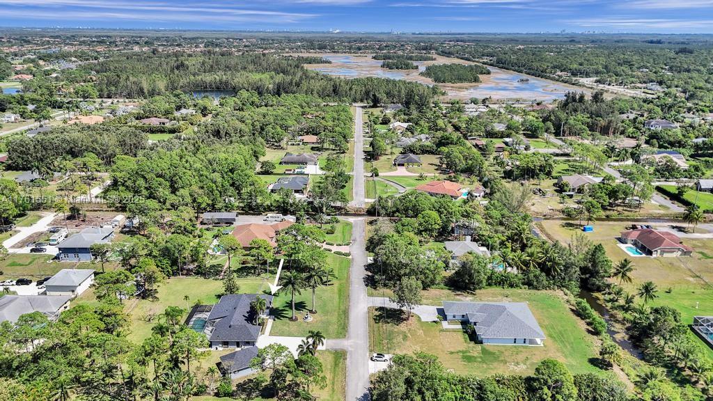 The Acreage - Residential