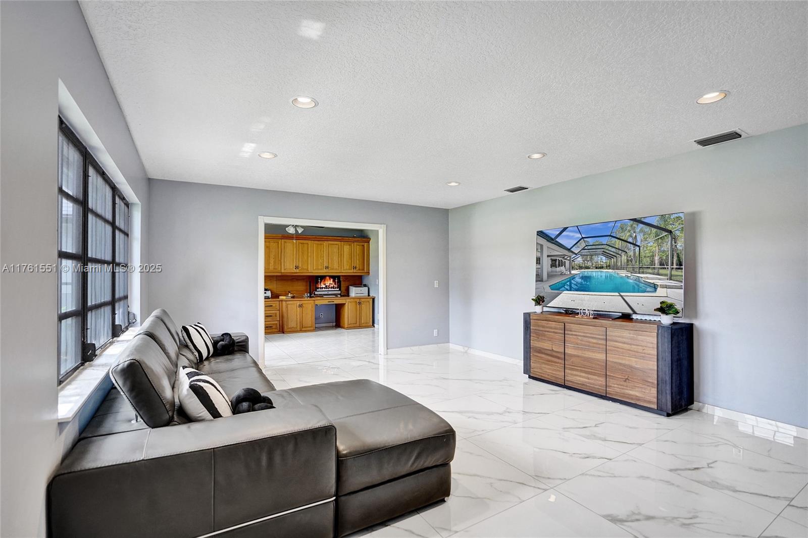 The Acreage - Residential