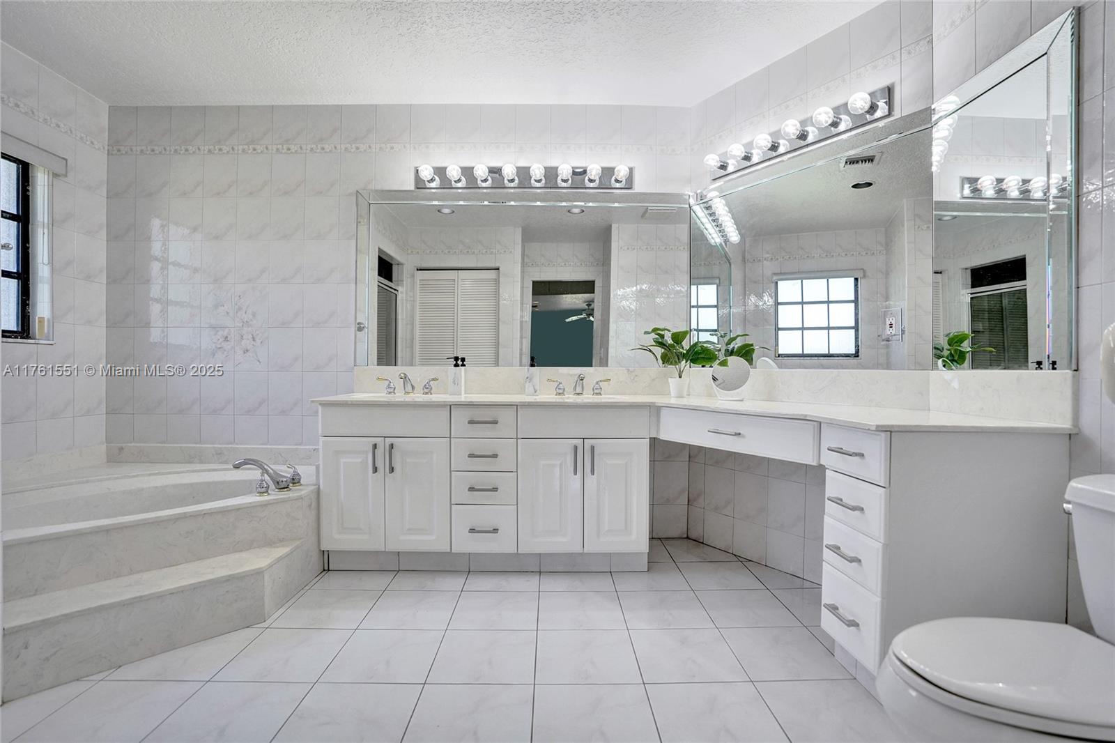 The Acreage - Residential