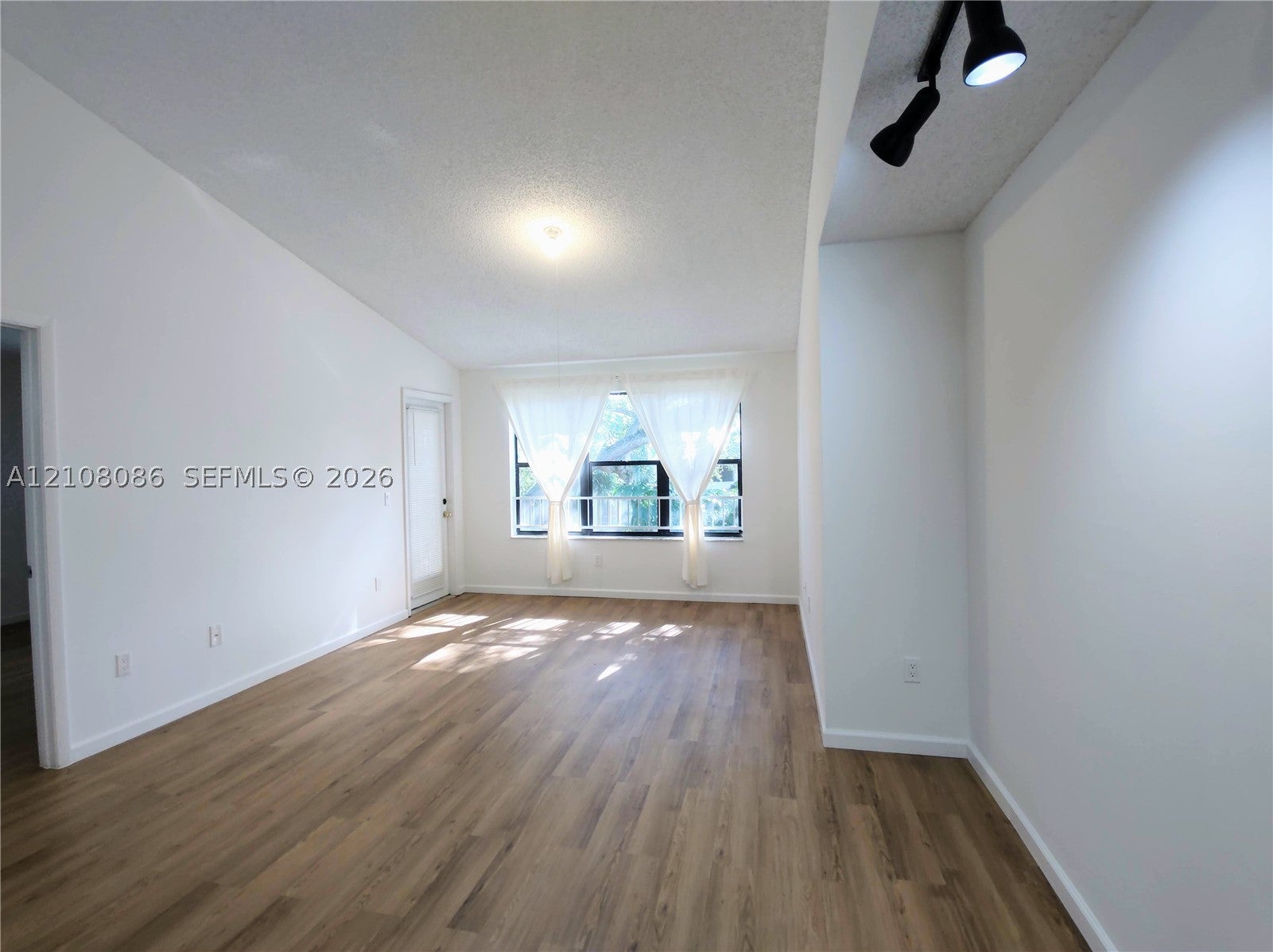 4401 W Mcnab Rd