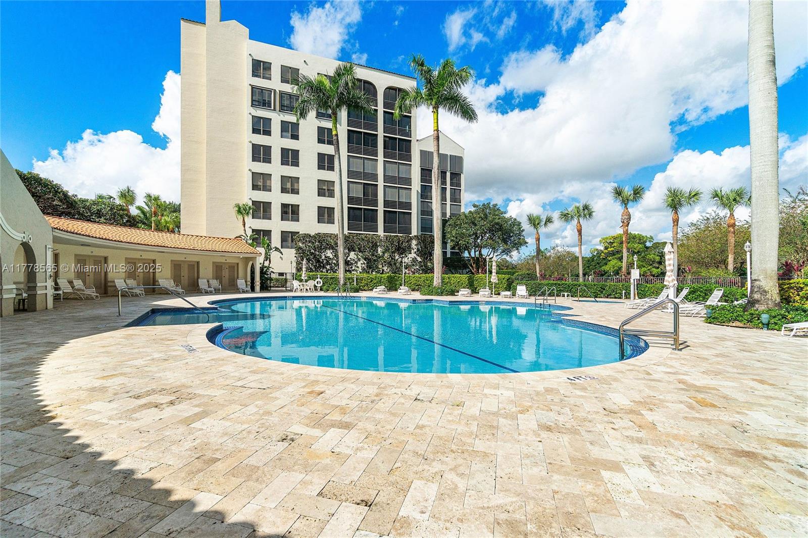 IMPERIAL ROYALE AT BOCA P - Residential