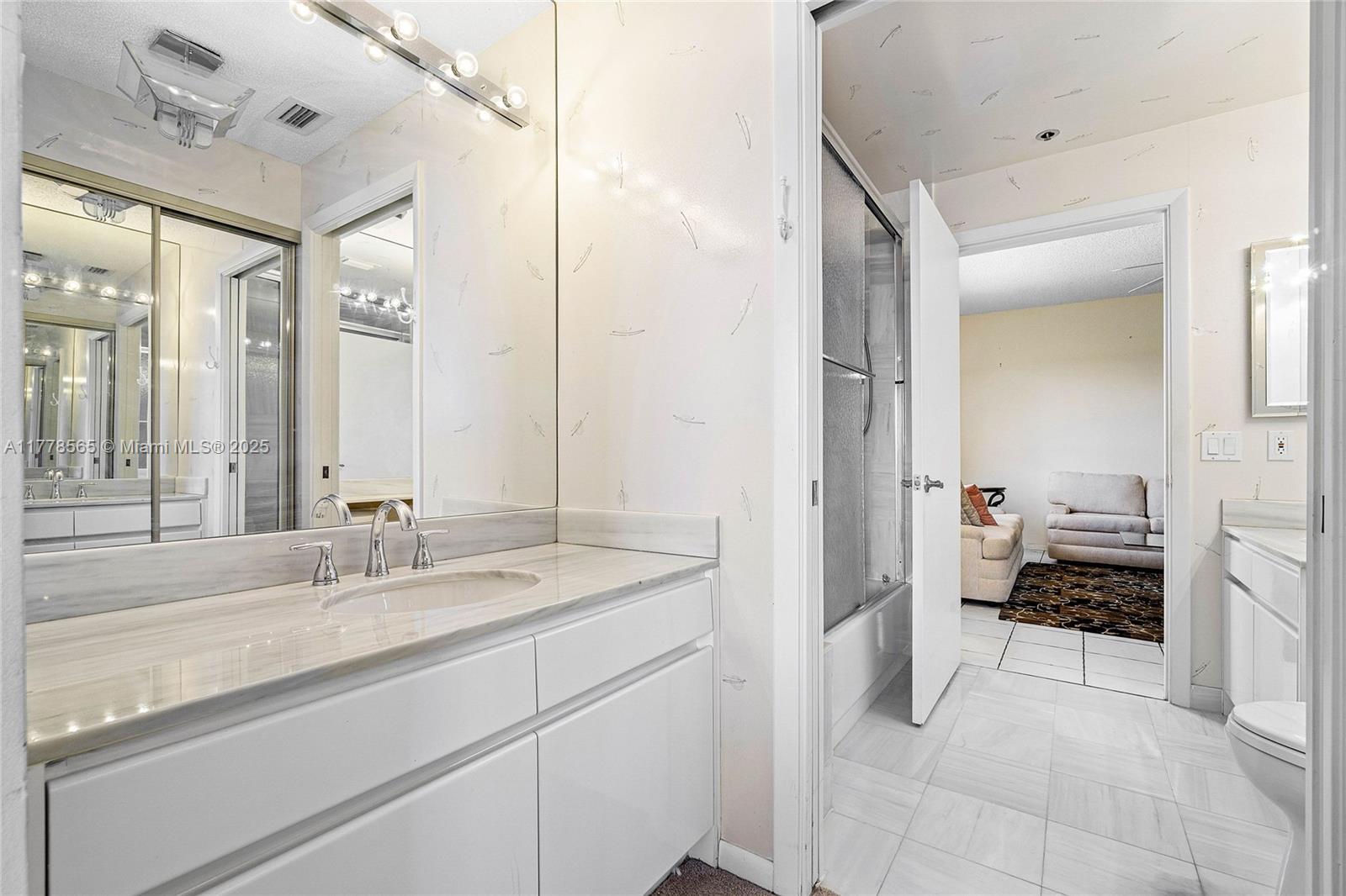 IMPERIAL ROYALE AT BOCA P - Residential