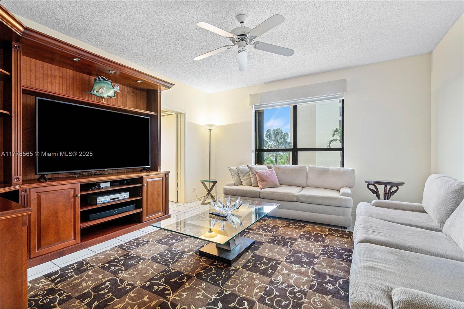 IMPERIAL ROYALE AT BOCA P - Residential