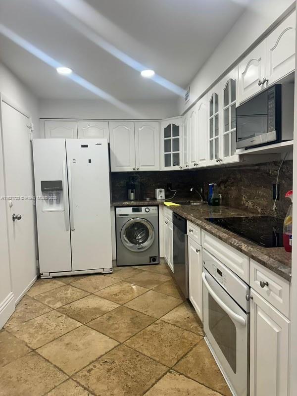 AQUASOL CONDO - Residential Lease