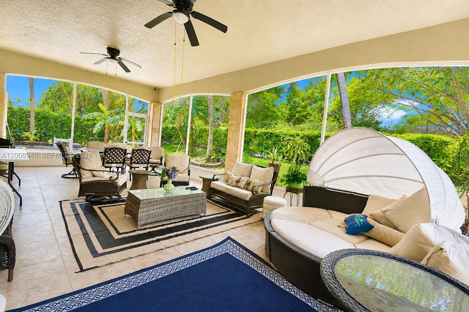 PALM ISLE ESTATES - Residential